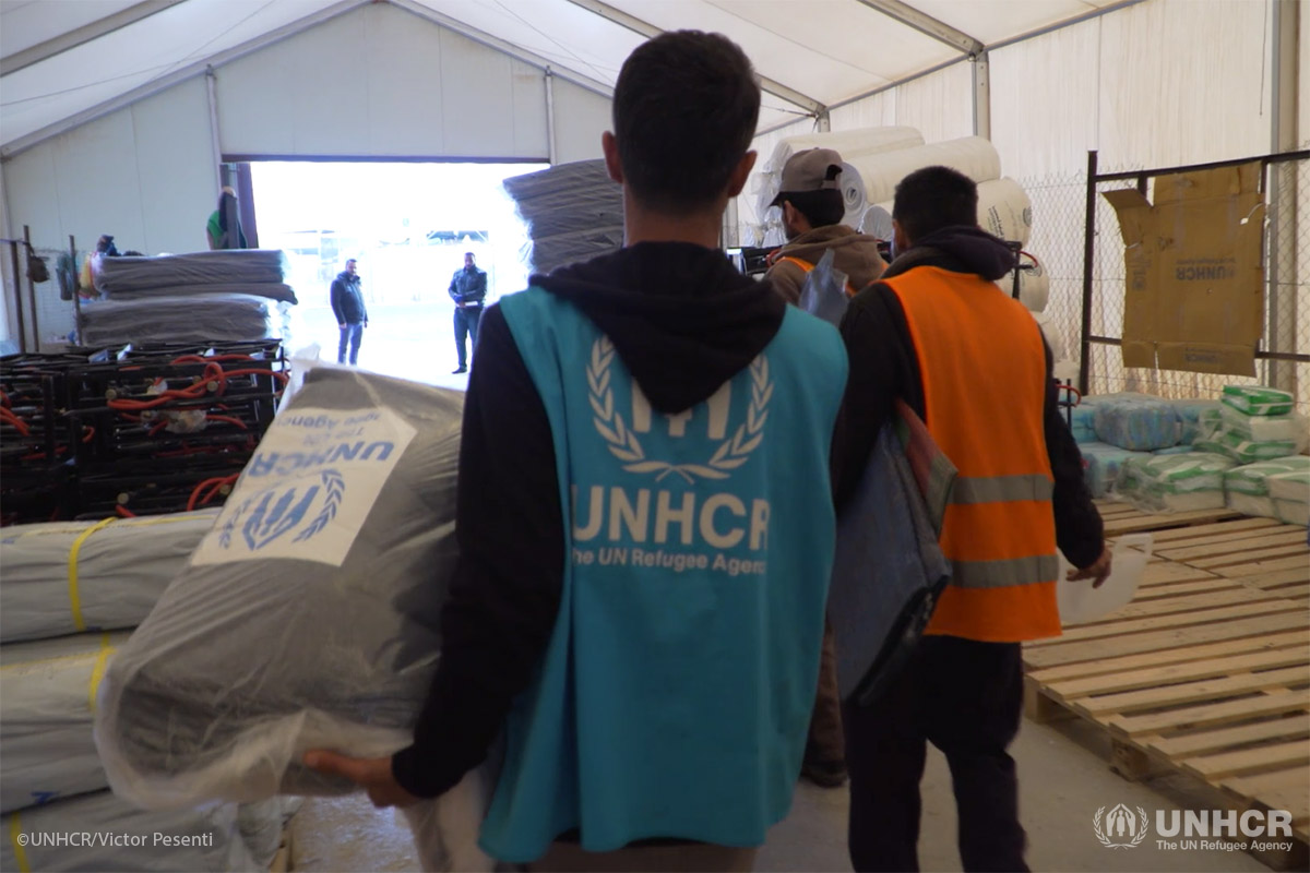 Winter materials including mats, blankets and gas heaters arrive at Azraq refugee camp.