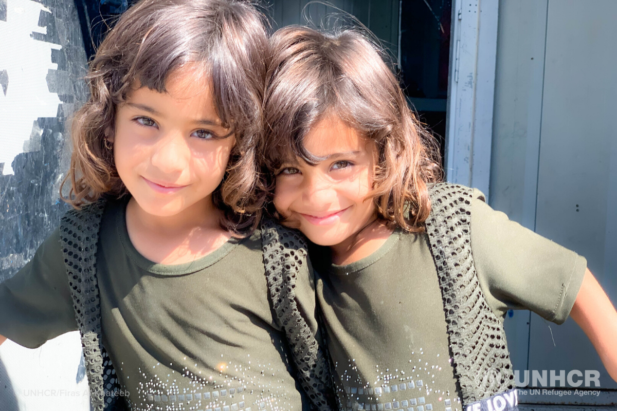 internally displaced twins sisters in Iraq