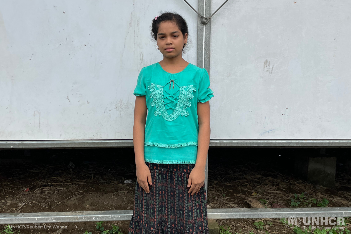 Ajam, 16-year-old stateless Rohingya girl