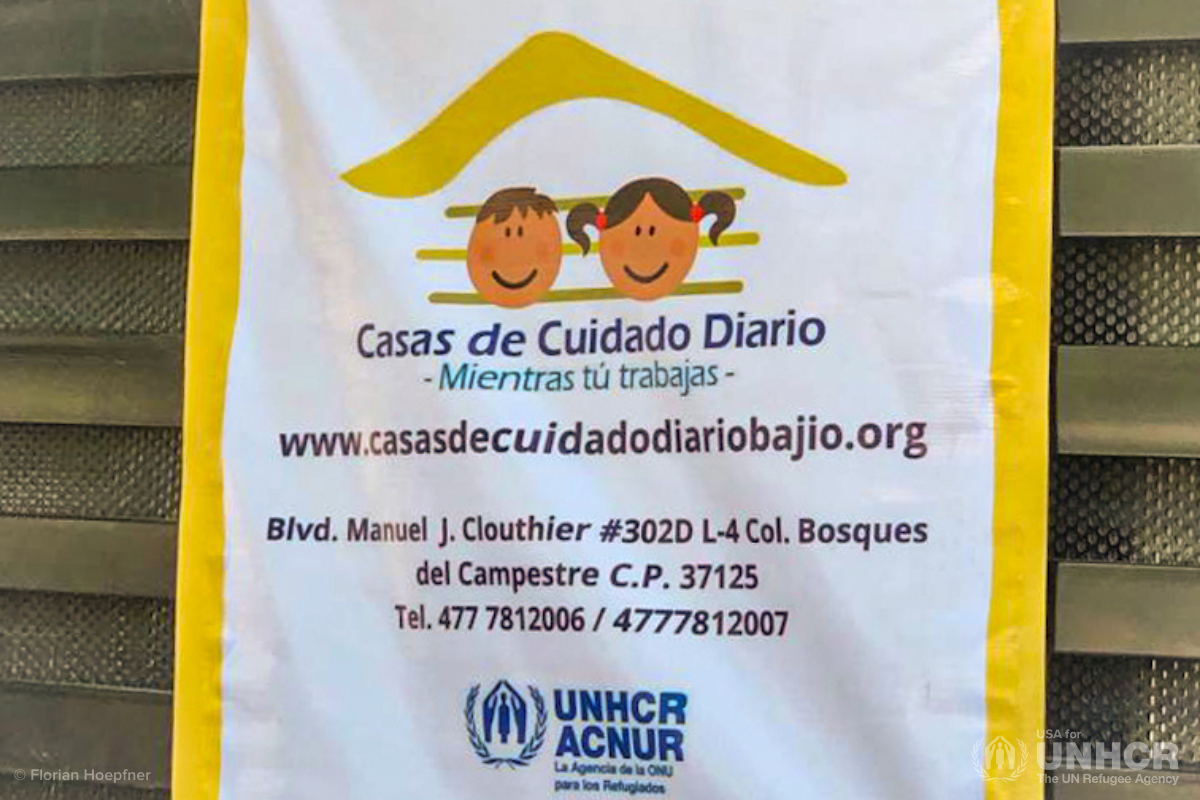 childrens center sign in Mexico